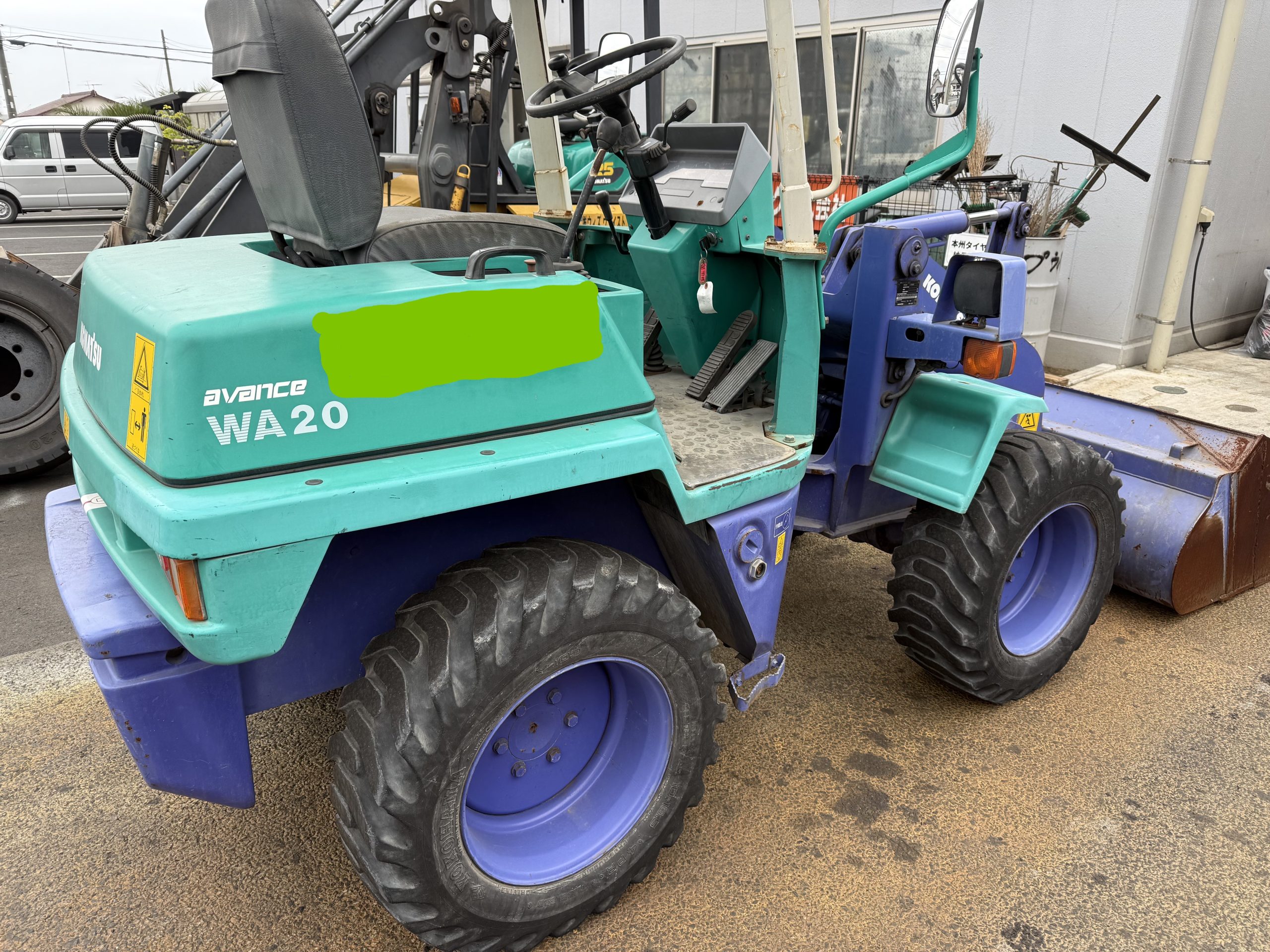 ホイールローダー