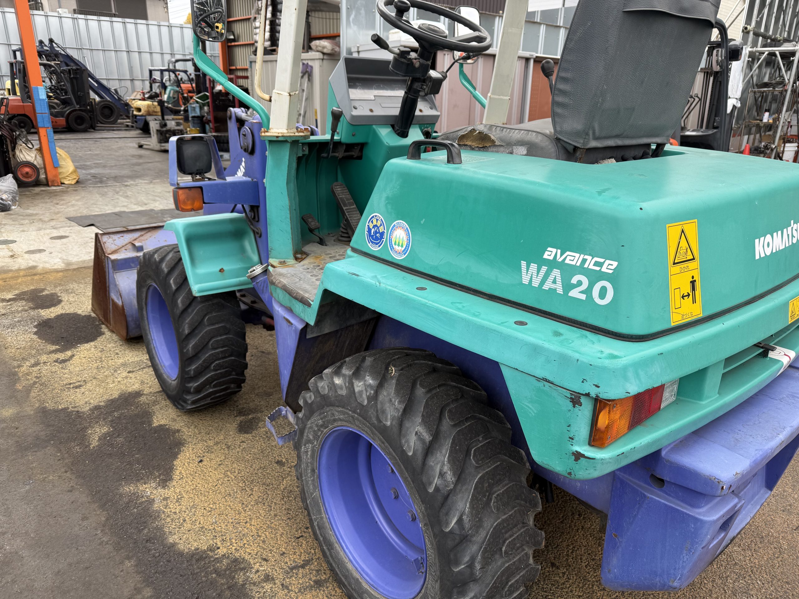 ホイールローダー